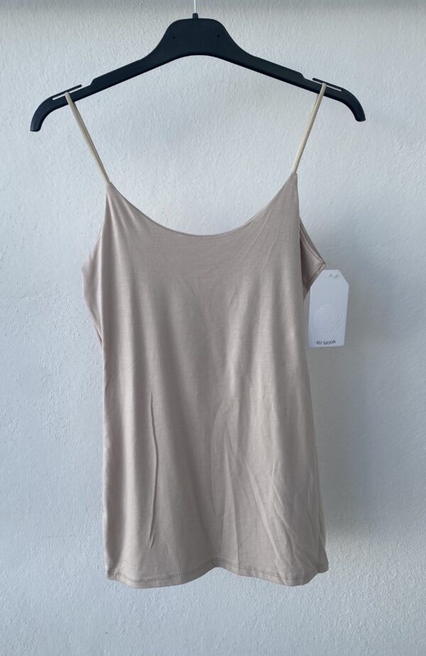 Camiseta básica tirantes - Imagen 3