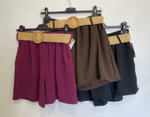 Pantalón con cinturón