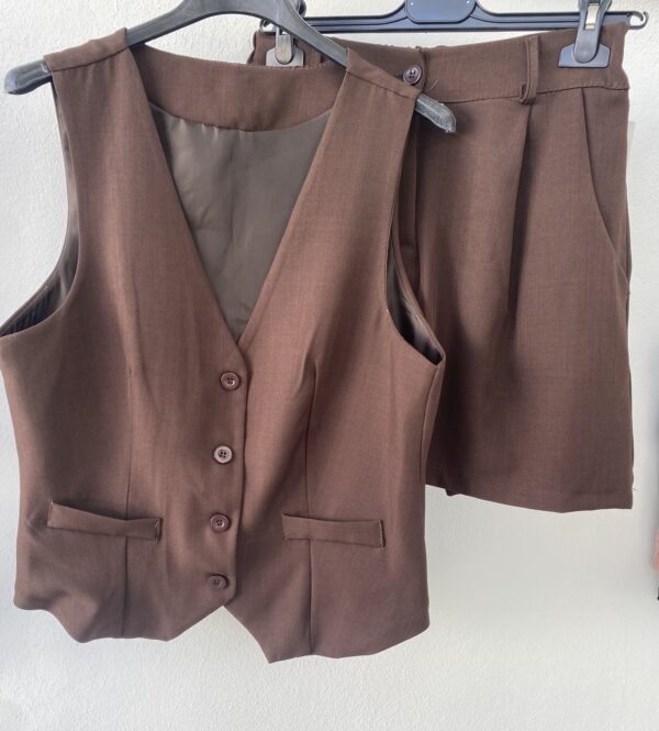 Conjunto traje corto