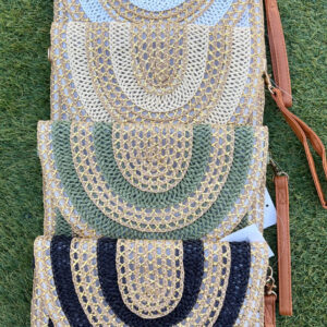 Cartera de mano de rafia