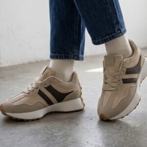 Zapatillas beige y chocolate